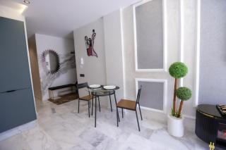 Modern Cozy Ghandi District - 1