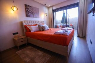 Modern Cozy Ghandi District - 2