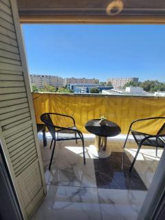 Spacieux 3 chambres et balcon - Niza - 6