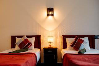 Adams Peak Inn - Nallathanniya - 8