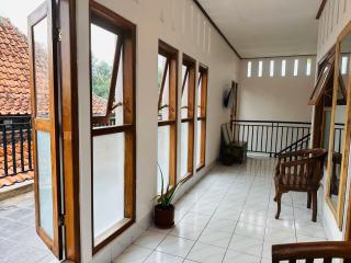 Omah Padang Homestay Yogyakarta - Timuran - 1