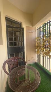 Crystal Sky 2-Bedrooms with 3 beds Pool and balcony - 5