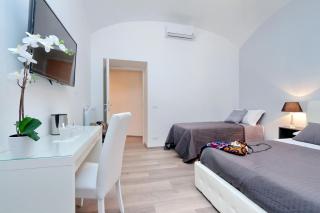 St. Peter Vatican House - Rome - 8