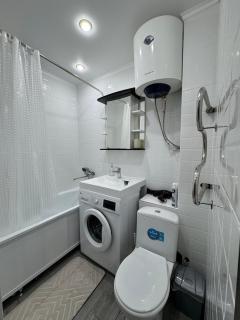 2х комнатная квартира в центре 6 мест - 6