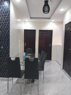 HAPPINESS HOUSE'S sn - Dakar - 9