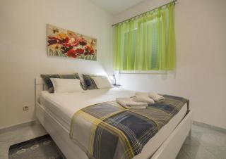 Ground floor apartment - 7