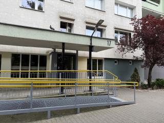 Halo tu Baza - Poznań - 1