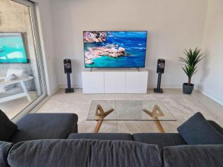 Luxury and private Jacuzzi 300 meters from the beach - Benalmádena - 9