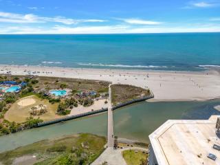 Oceanfront Condo Huge Pools Top Rated Ocean Creek Resort - Myrtle Beach - 9