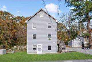 August Apartment - Stonington - 5
