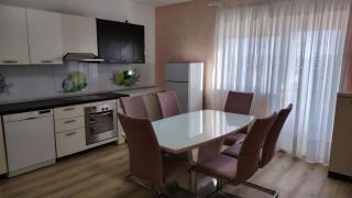 Nedi's Nest - Cozy Countryside Retreat Under Palmtrees - Dutovlje - 2