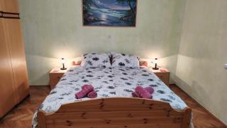 Nedi's Nest - Cozy Countryside Retreat Under Palmtrees - Dutovlje - 1