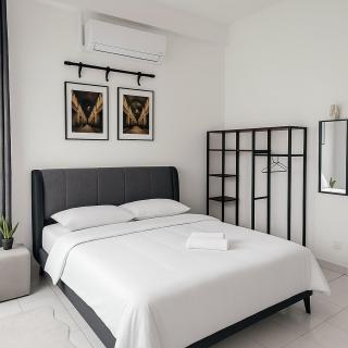 4BR Near SPICE Arena Free Parking - Bayan Lepas - 2