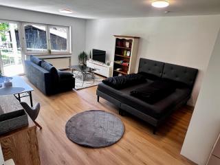 Apartment Ferienwohnung mit Grünem Blick Terrasse & Neu saniert Bordinghaus 24h Check-In in Freudenberg am Main - Freudenberg am Main - 3
