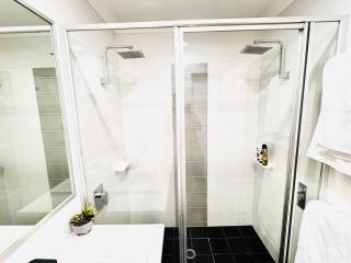 Modern King Suite on Swan Valley Doorstep - West Swan - 3