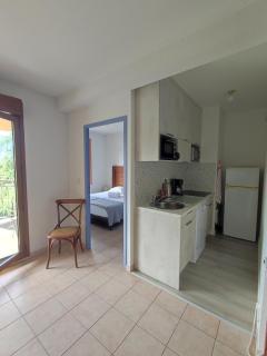 Appartement avec grande terrasse au centre ville d'Uzès - Uzès - 4