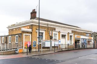 NEW Stylish 1 Bedroom Flat with Garden | London - Londra - 2