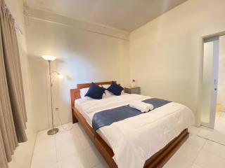 Cozy room Kuta - 1 minutes to the beach by Micky Studio2 - Legian - 0