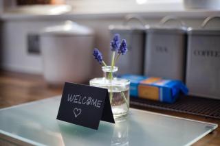 Gorgeous 3BD Cottage with Parking Nr Guildford - 7