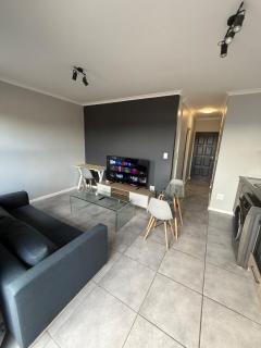 Table Mountain View Apartment - 6