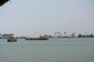 Waves And Dales Houseboats - Alleppey - 8