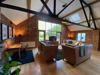 Stunning 3BD Character House near Coleshill - Birmingham - 7