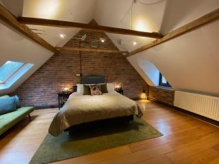 Stunning 3BD Character House near Coleshill - Birmingham - 4