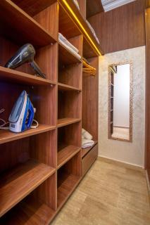 NEW Gueliz Plaza View Apartment - Marrakech - 3