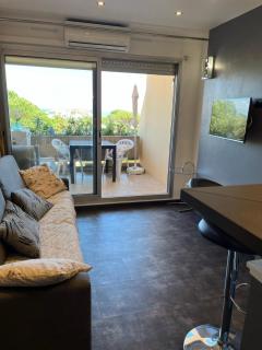 Antibes Secured Parc Velusine with private parking, Terrace, Pools and Tennis courts. - Antibes - 6
