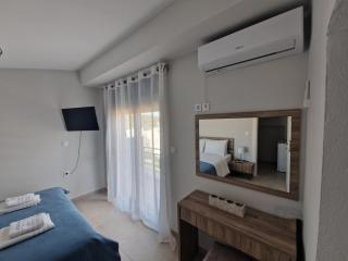 Aelia Blu 2 Maisonette - 5