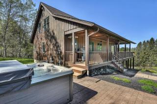Renovated & Spacious Home Wood Fireplace Hot Tub - Ellicottville - 3