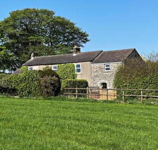Bruntmoor Cottage - - 0
