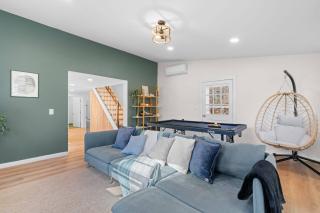Cozy Mountain Getaway | Hot Tub | Grill | Fire Pit - Tannersville - 4