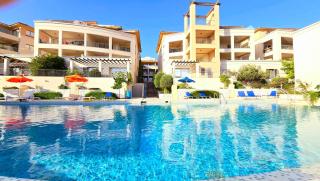 CSS Coastal Smart Superior With Gym Spacious Apt - Paphos - 0
