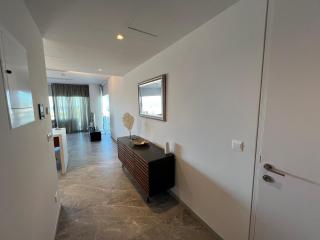 Luxury Seaview Palm Beach Apartment - Larnaca - 6