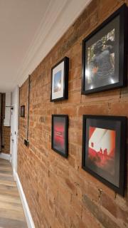 Vintage Charm Suite - Coventry City Center Apartment - Coventry - 5