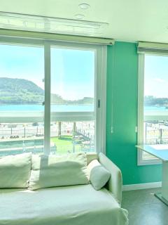 Gadeokdo ocean view private stay, pets allowed, near Busan, Geoje, and Changwon - - 8