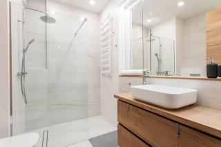 Earthy Elegance Suite Mokotow - Varsovia - 7