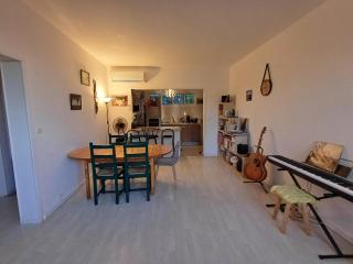 Jolie maison, 4 chambres, un jardin - Maison Henou - 9