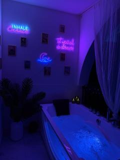 Colorful Vibes&Jacuzzi Nights Sunny Escapes Cyprus - Polis Chrysochous - 3