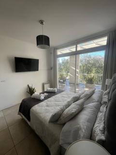 Hermoso dpto céntrico a mts de la terminal con terraza propia y vista a las montañas - Villa Carlos Paz - 4