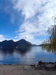 At the lake - Intra - 6