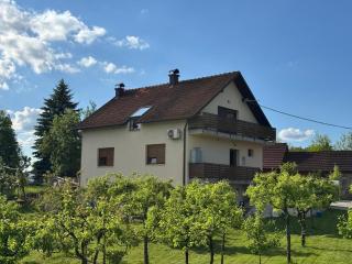 Magdić Distillery Apartment, apartman u blizini Slunja - Gornje Taborište - 9