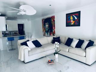 Sunrise Penthouse ocean view terrace beach few steps away SOBE - 1