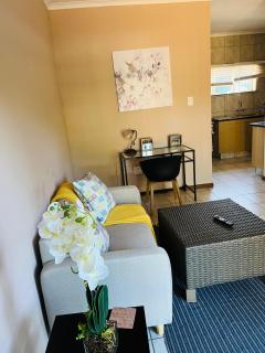 9 on Deimos Ave - Polokwane - 6