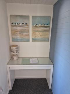 Three bedroom central Newport, Pembrokeshire - Newport - 1