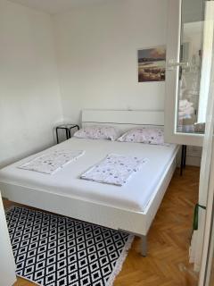 Apartman Relax - Okrug Gornji - 8