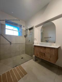 Bosch & Bloom - Stellenbosch - 1