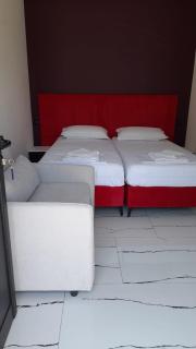 Kelly's Rooms - Polisi i Vogël - 5