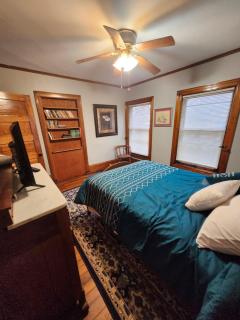 BBQ Pets Welcome 6BR for 14 3 Bathrooms - Cleveland - 2
